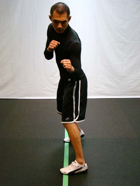 too narrow a fight stance for Boxing