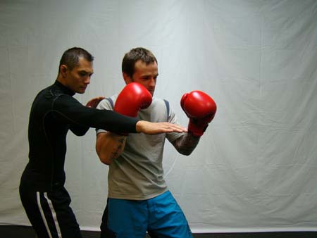 keep your right hand up in Boxing