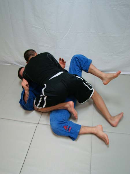 controlling the guard pass in BJJ