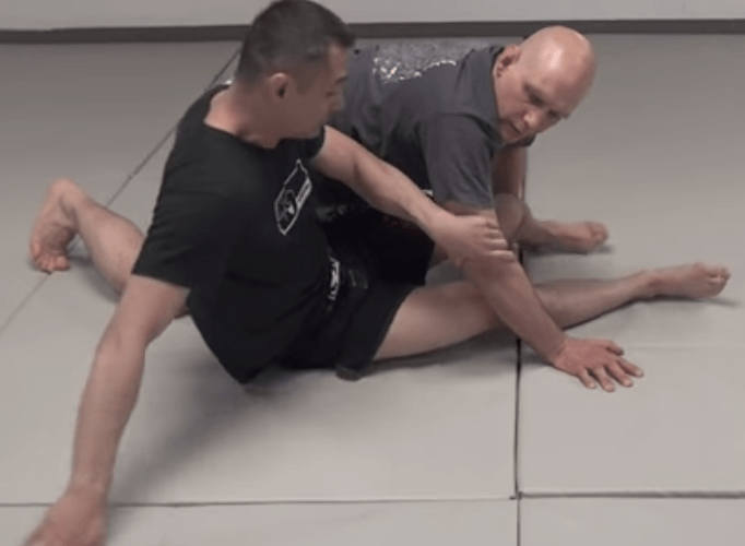 how to stop someone from passing your guard in Bjj