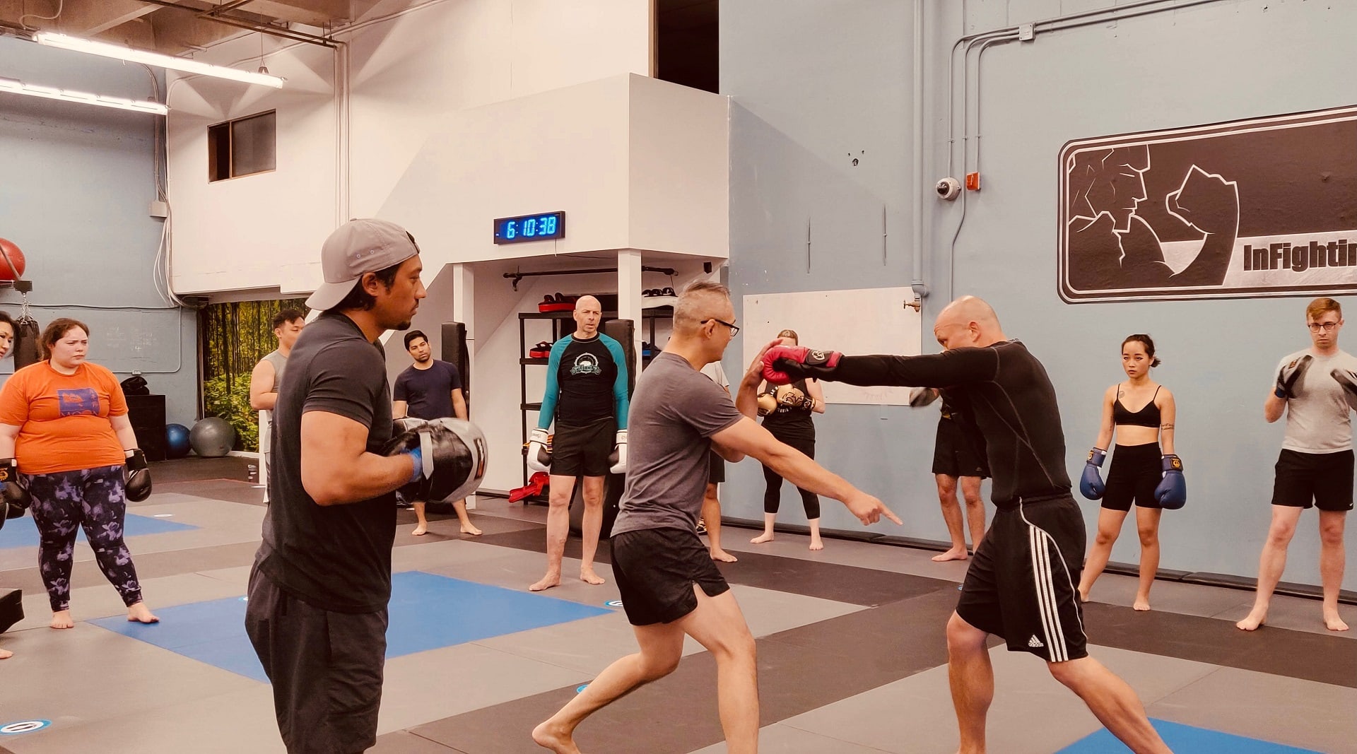 people training in a kickboxing class in downtown vancouver